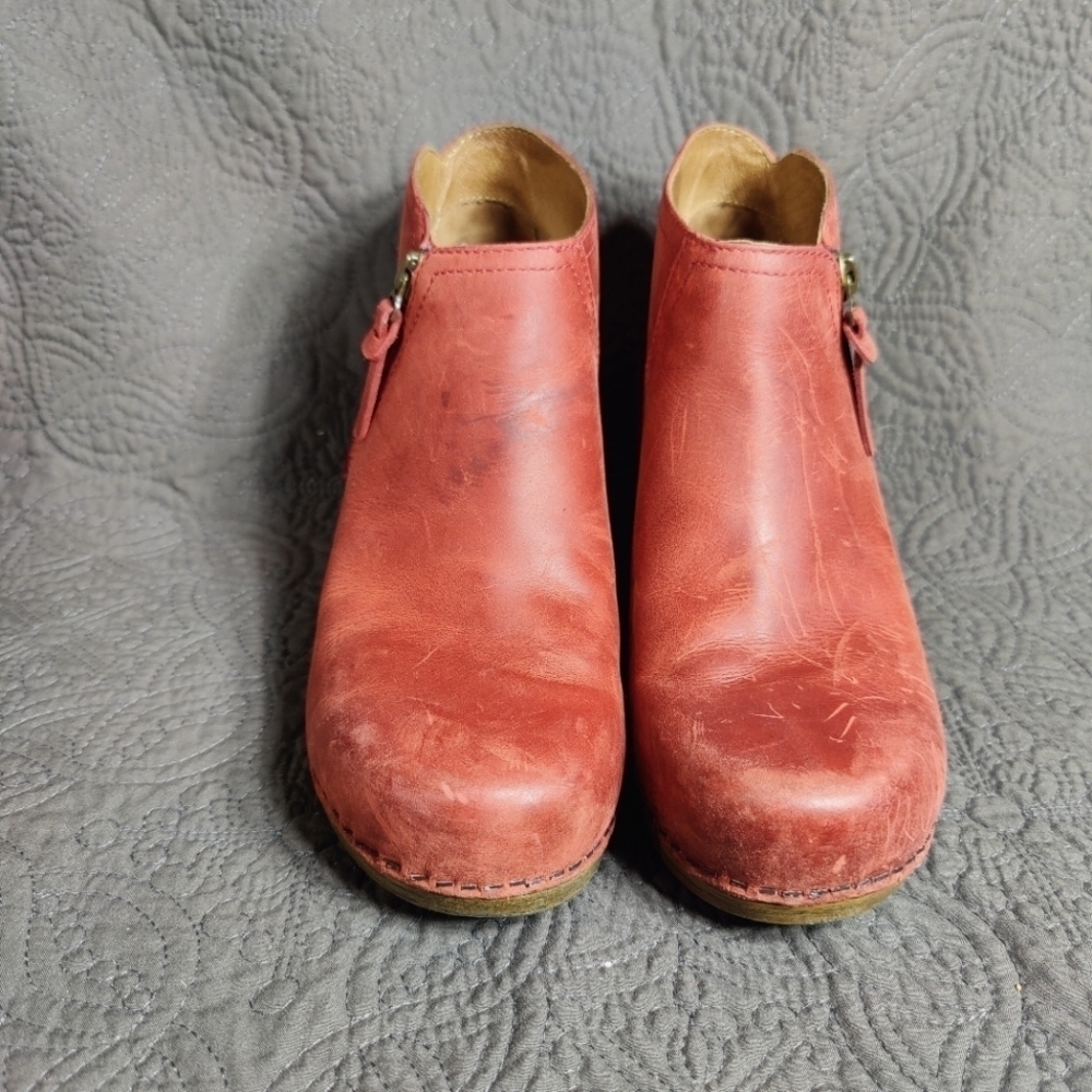 Dansko Max Block Heel Zip Distressed Rust Burgundy Leather Ankle Wedge 6.5-7 - Picture 2 of 13